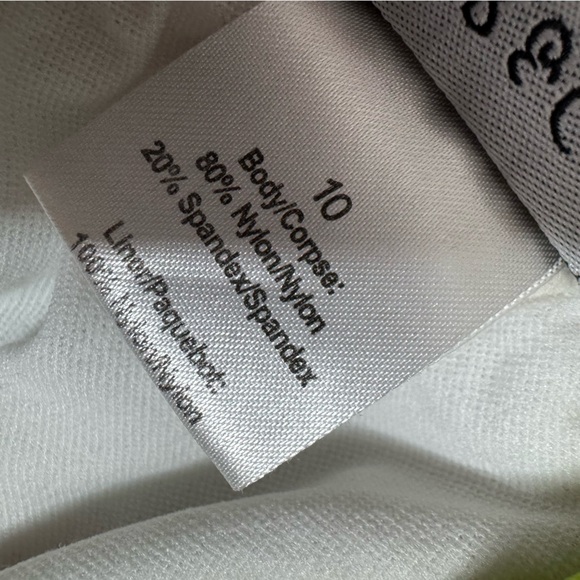 Dkr & co bathing suit 2 piece bikini top and bottom skirt style adjustable top - Picture 6 of 9